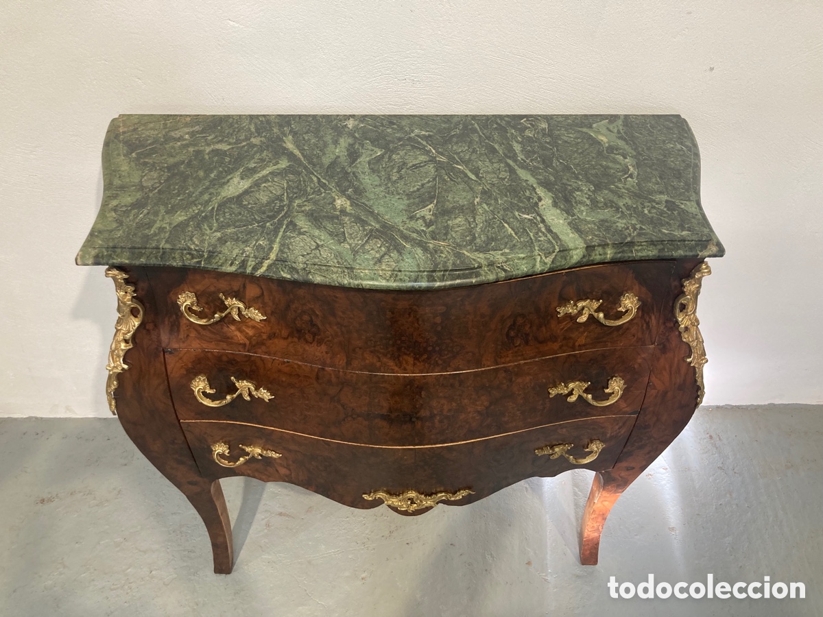 Antig&uuml;edades: Antigua c&oacute;moda panzuda restaurada - Foto 3