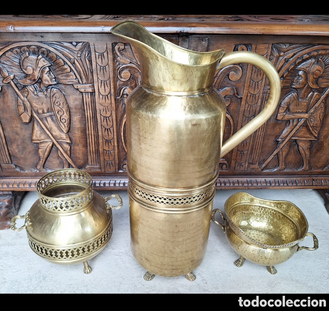 Antiquit&eacute;s: Antig&uuml;o Conjunto decorativo en metal