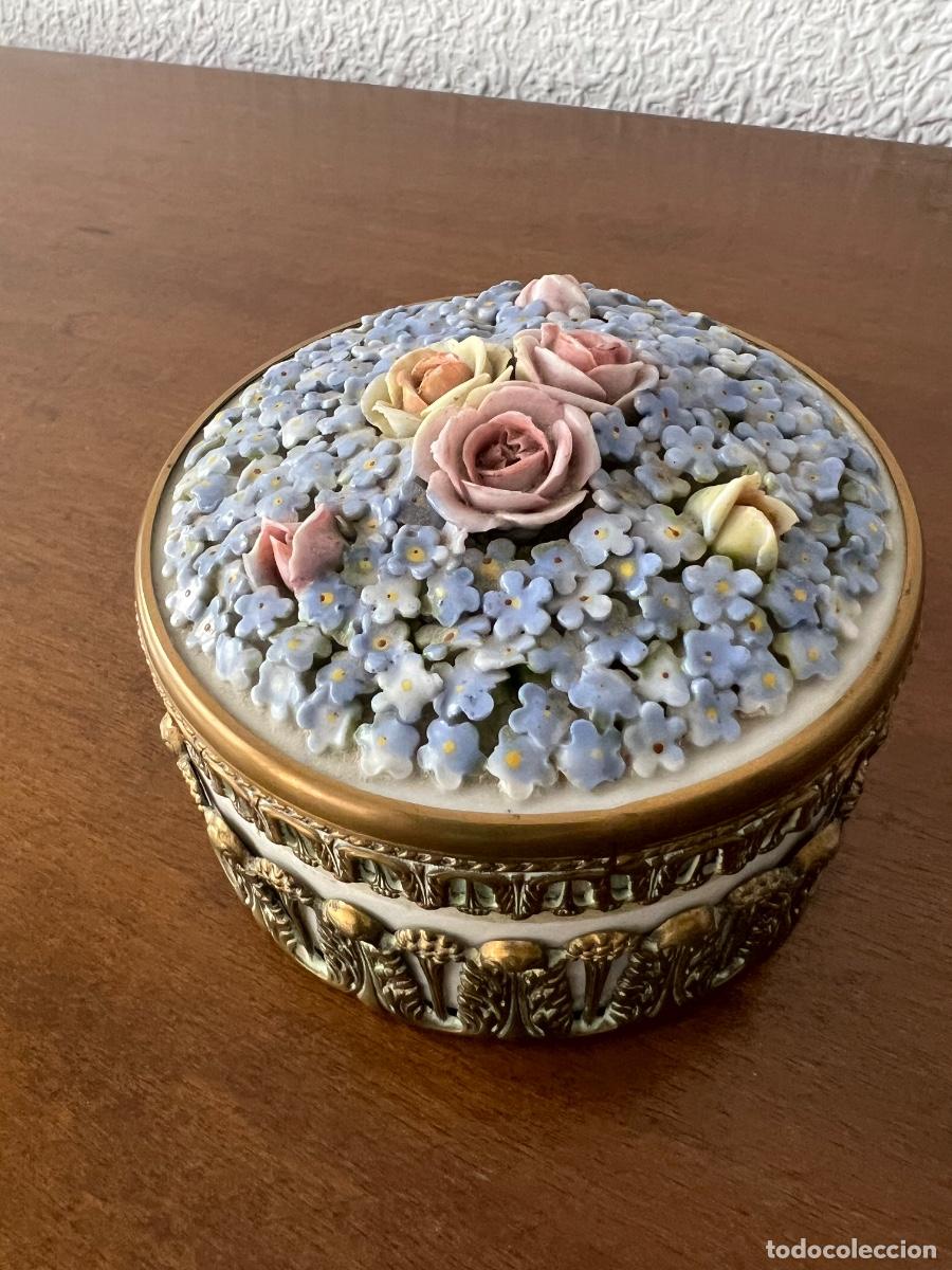 Antig&uuml;edades: Caja de porcelana Elfinware - Foto 1