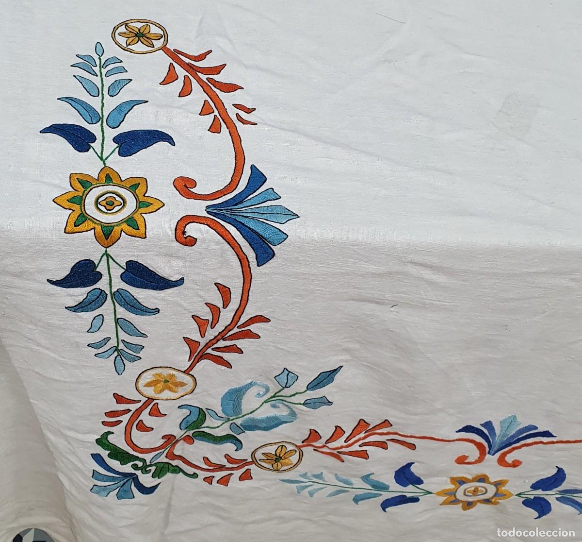 Antig&uuml;edades: Mantel de altar bordado a mano - Foto 4