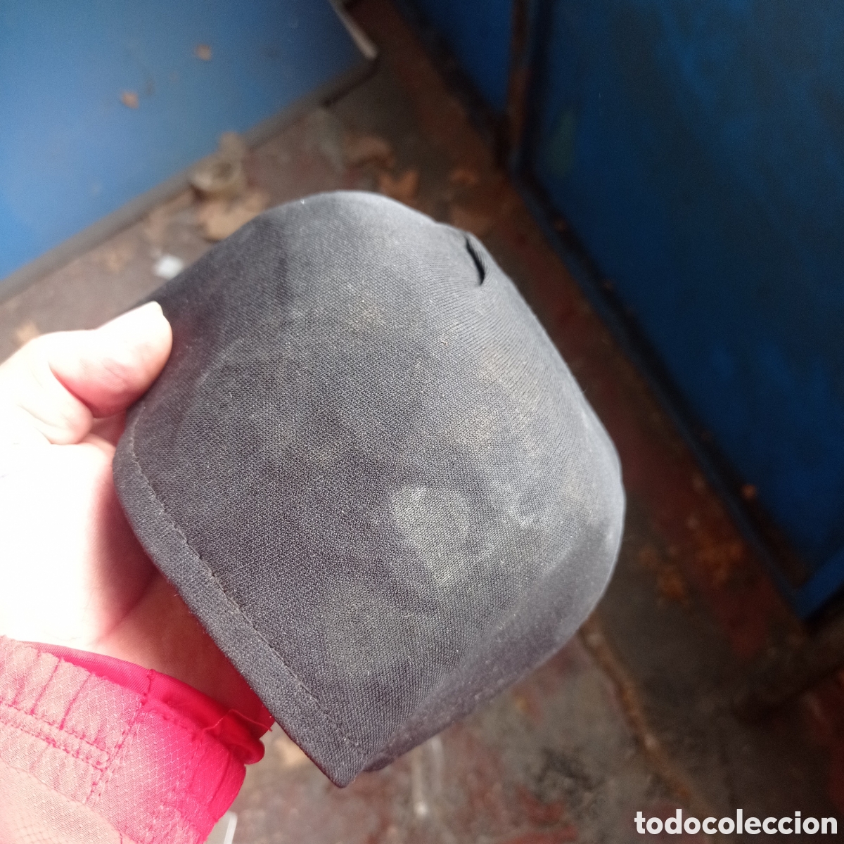 Antig&uuml;edades: Antiguo gorro negro - raro (gorro de pirata?) - Foto 3