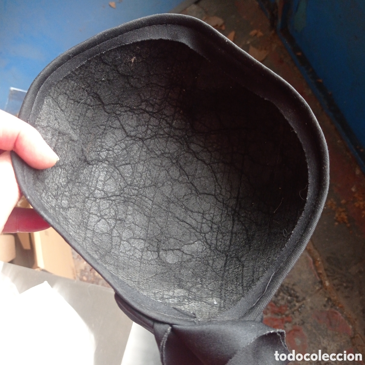 Antig&uuml;edades: Antiguo gorro negro - raro (gorro de pirata?) - Foto 5