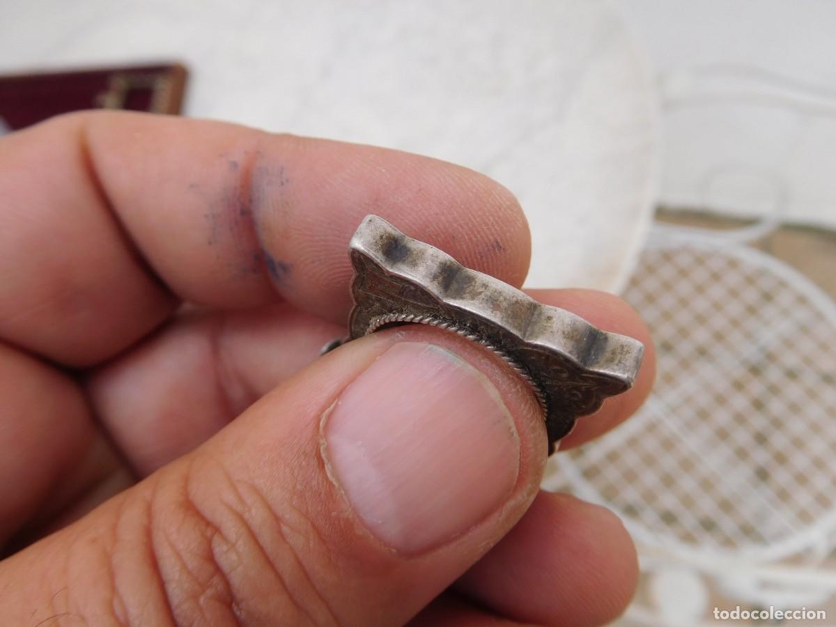 Antig&uuml;edades: Relicario antiguo de plata - Foto 6