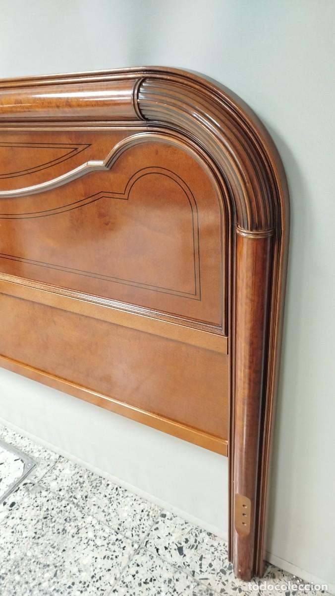 Antig&uuml;edades: CABECERO DE MADERA DE 130 CM - Foto 5