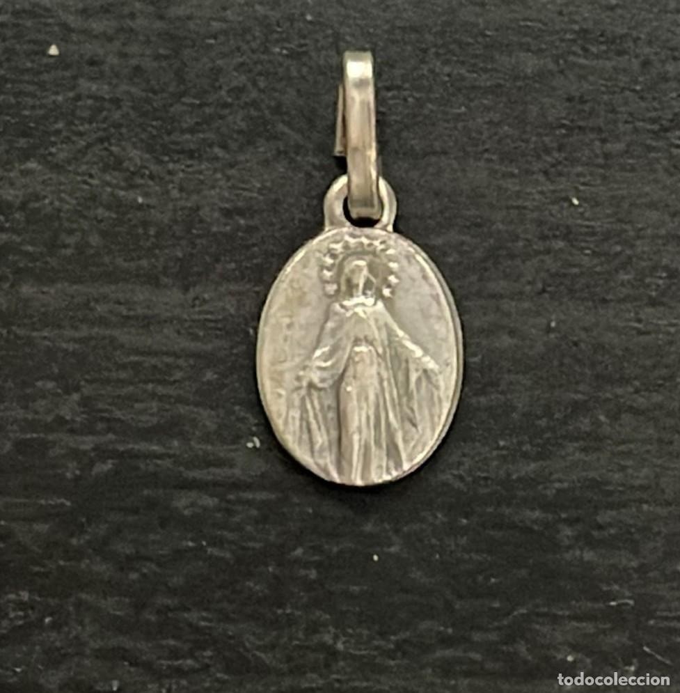Antig&uuml;edades: MEDALLA VIRGEN MILAGROSA MINI - Foto 1