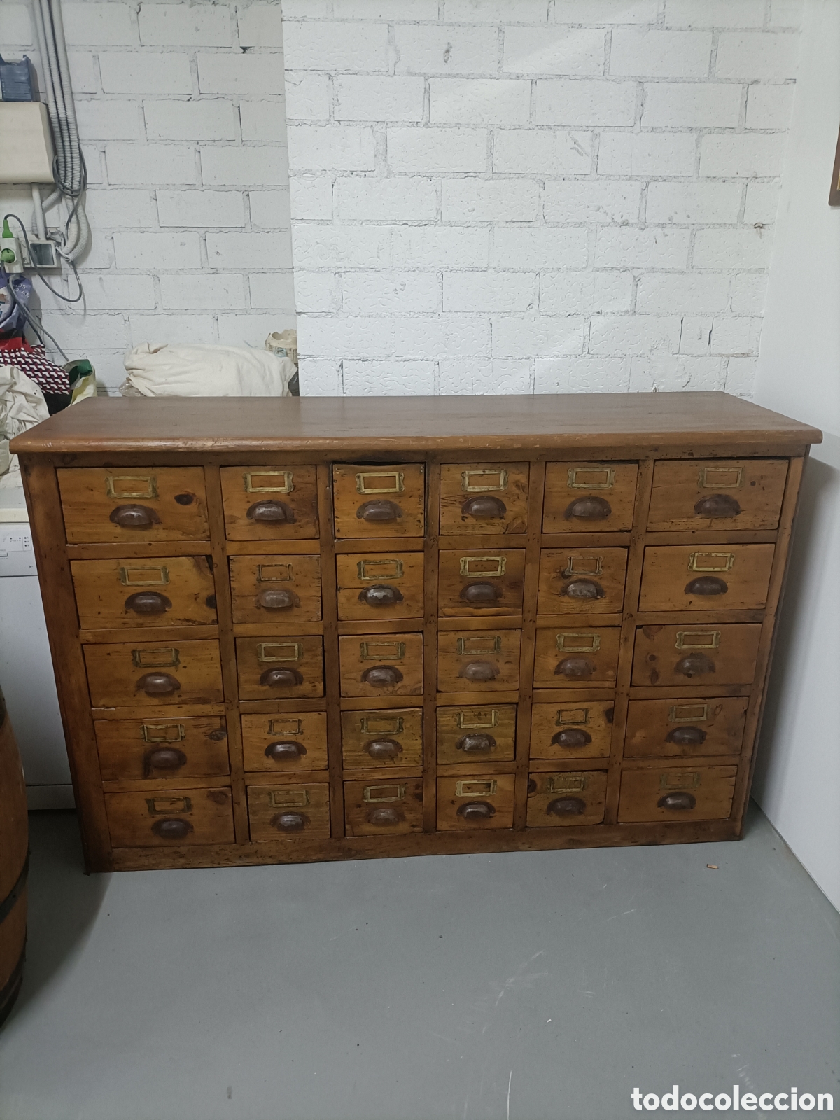 Antig&uuml;edades: Antiguo mueble industrial - Foto 1
