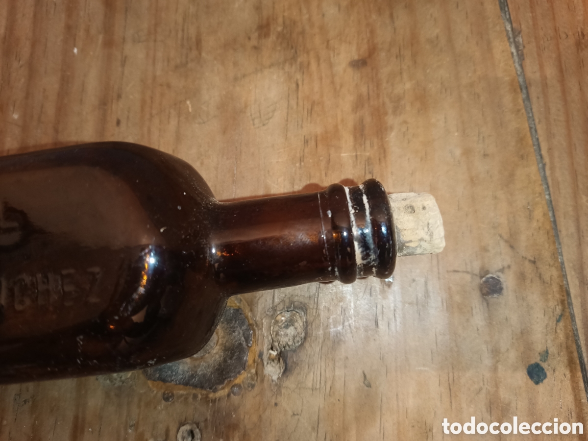 Antig&uuml;edades: Curioso hallazgo de botella con sorpresa. - Foto 4