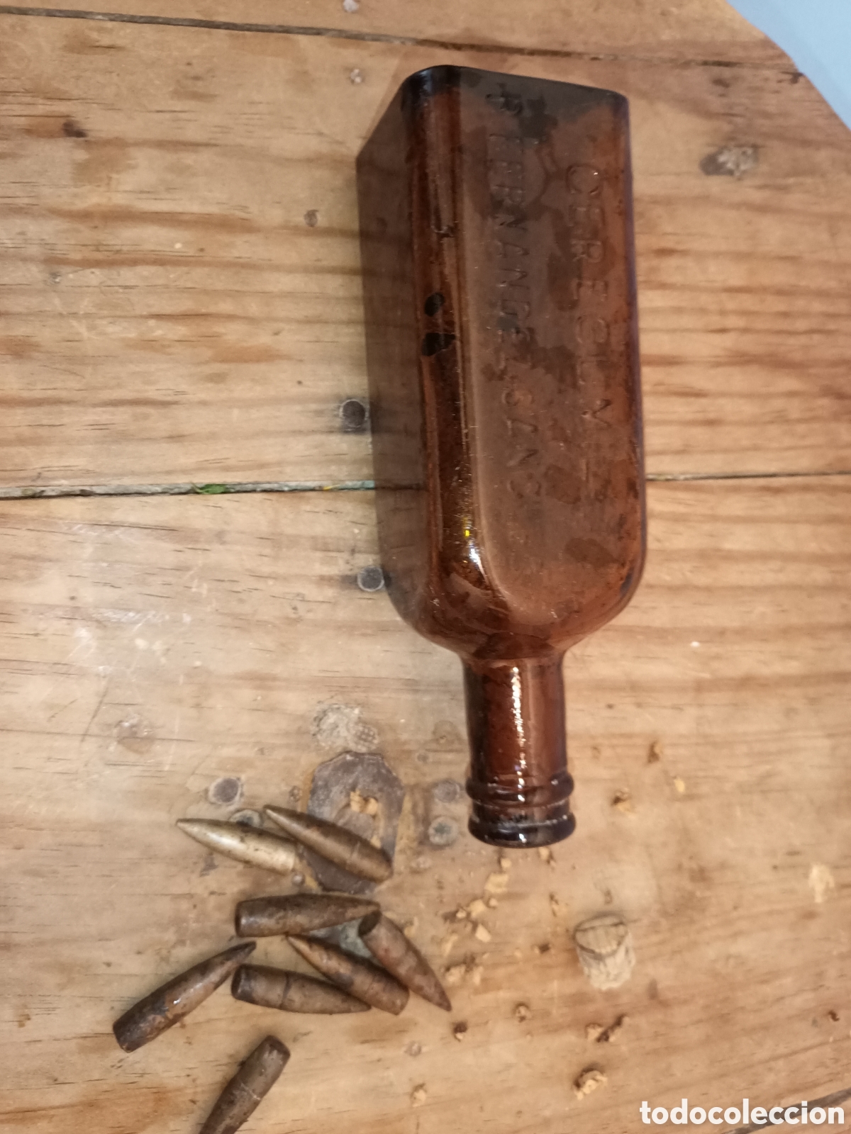 Antig&uuml;edades: Curioso hallazgo de botella con sorpresa. - Foto 1