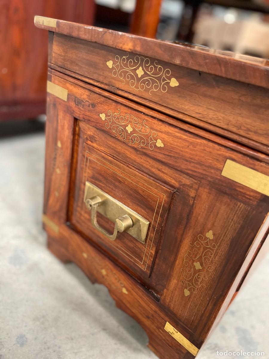 Antig&uuml;edades: baul antiguo marqueteria restaurada - Foto 6