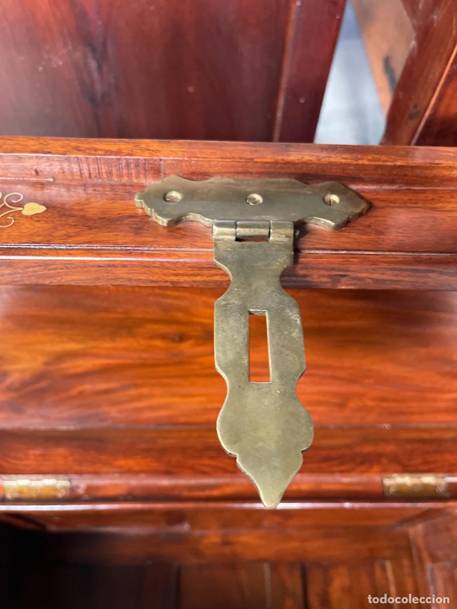 Antig&uuml;edades: baul antiguo marqueteria restaurada - Foto 8