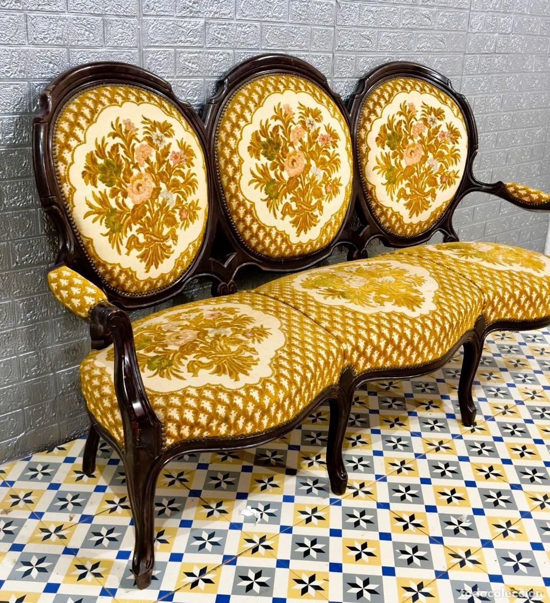 Antig&uuml;edades: Tresillo estilo Luis XV en madera de caoba - Foto 8