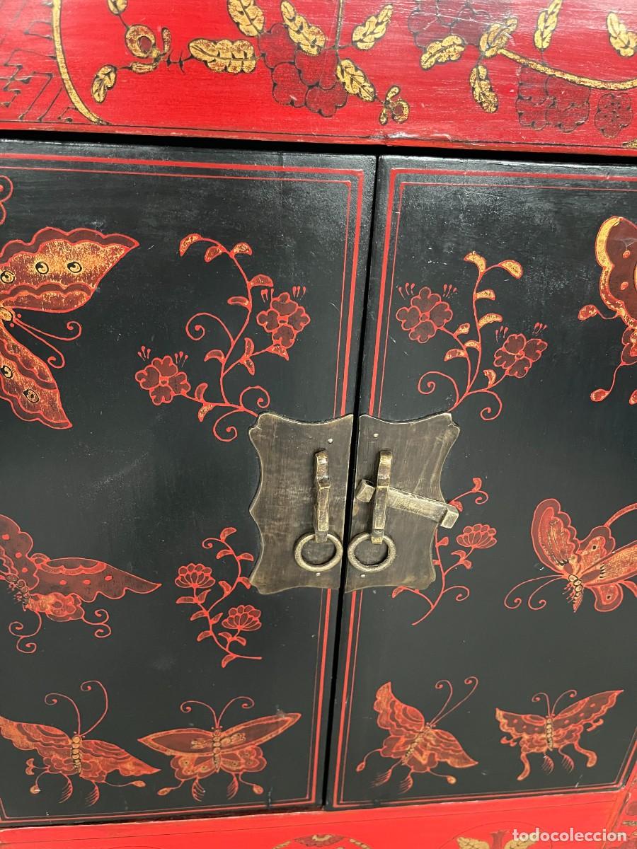 Antig&uuml;edades: comoda oriental restaurada - Foto 7