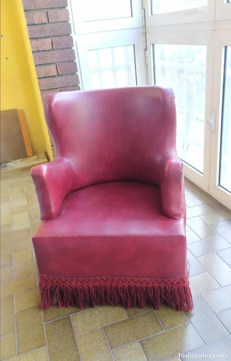 Antig&uuml;edades: Sill&oacute;n descalzadora rojo - Foto 1