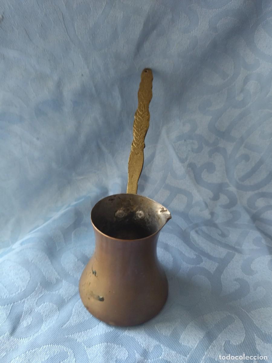 Antig&uuml;edades: Cafetera turca de cobre y bronce - Foto 3