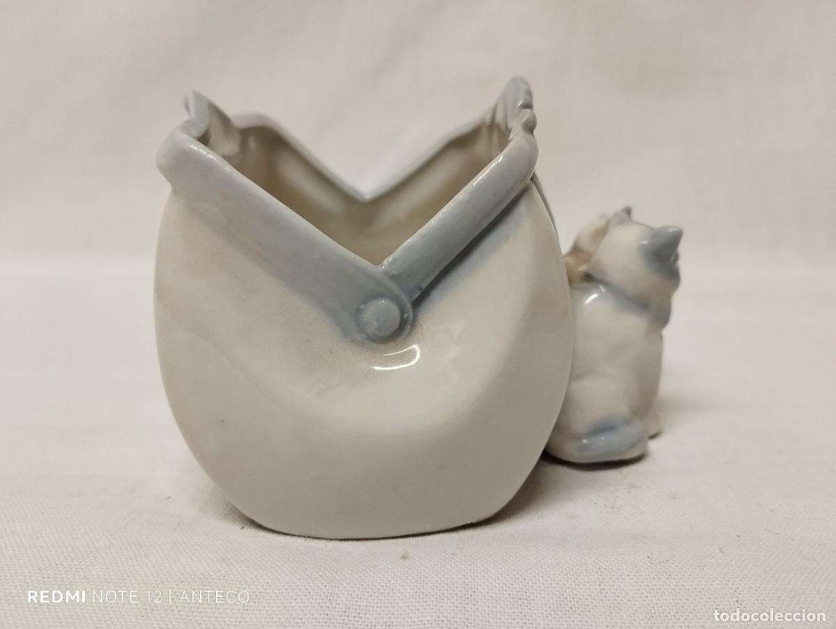 Antig&uuml;edades: OBJETO DECORATIVO DE PORCELANA - Foto 2