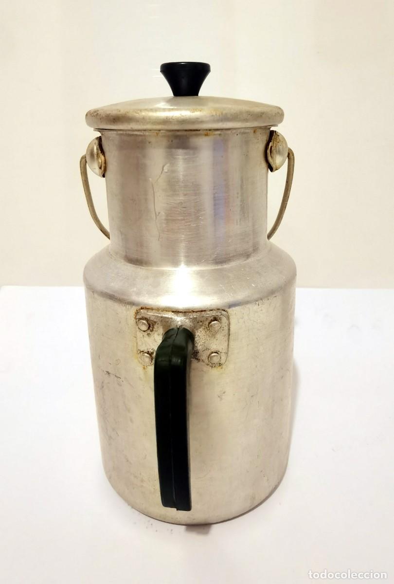 Antig&uuml;edades: Antigua aceitera de 27cm de alto - Foto 4