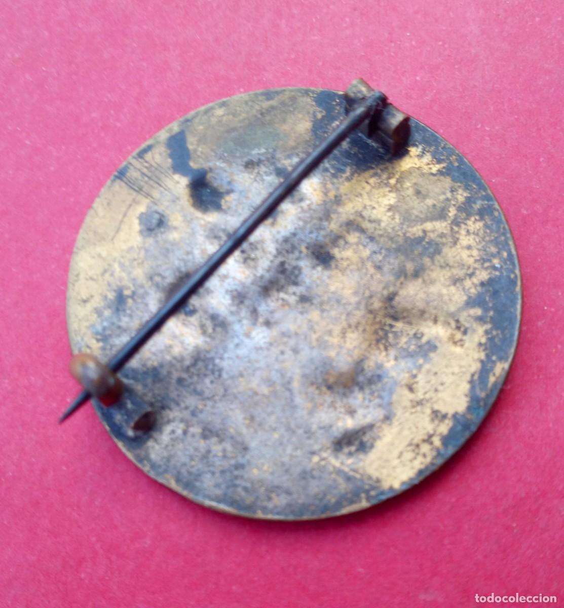 Antig&uuml;edades: Medalla Broche Antiguo San Jorge. - Foto 2