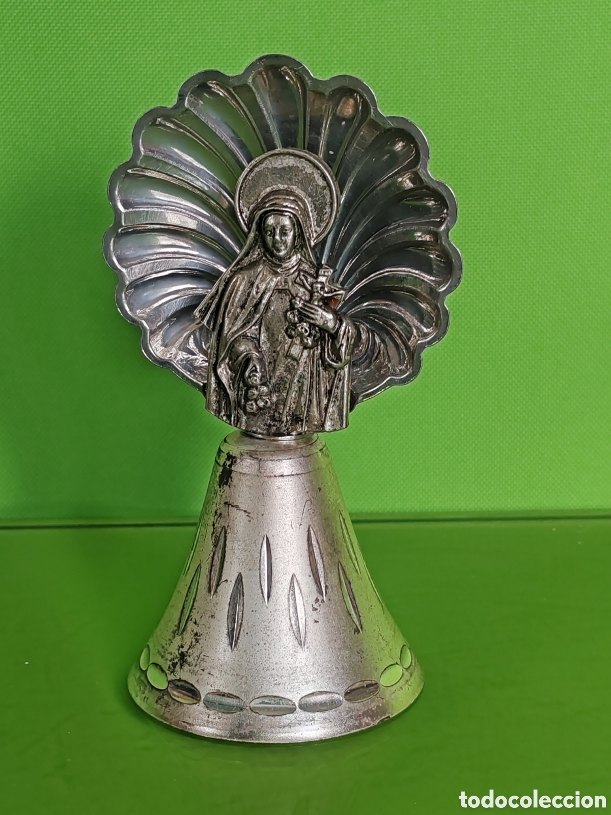 Antig&uuml;edades: Campana concha y virgen - Foto 2