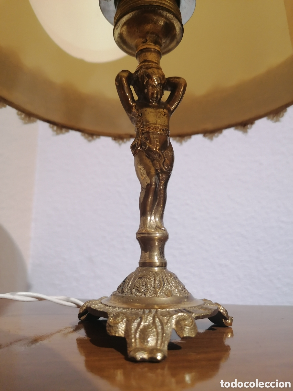 Antig&uuml;edades: Lamparas de mesa bronce o lat&oacute;n - Foto 2