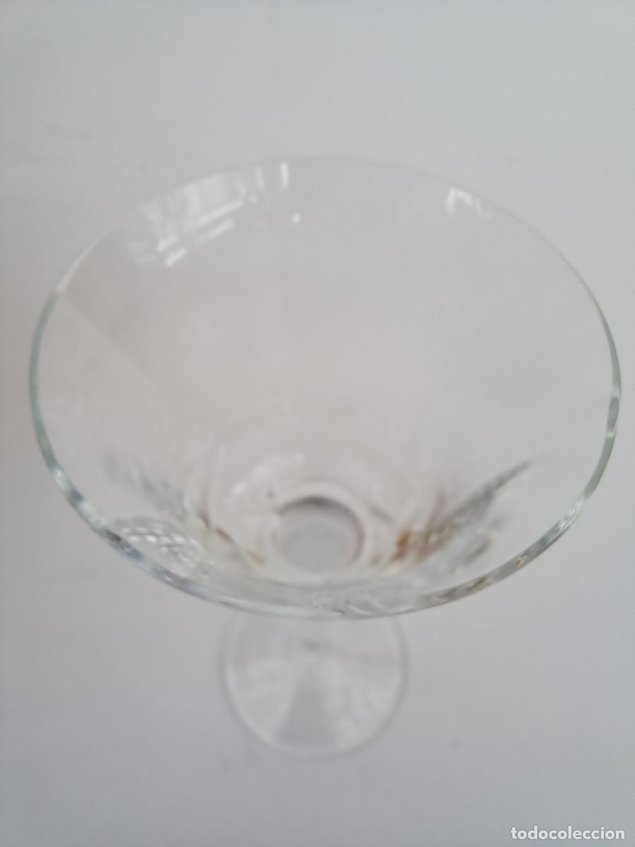 Antig&uuml;edades: 6 copas de licor de cristal de Bohemia - Foto 3