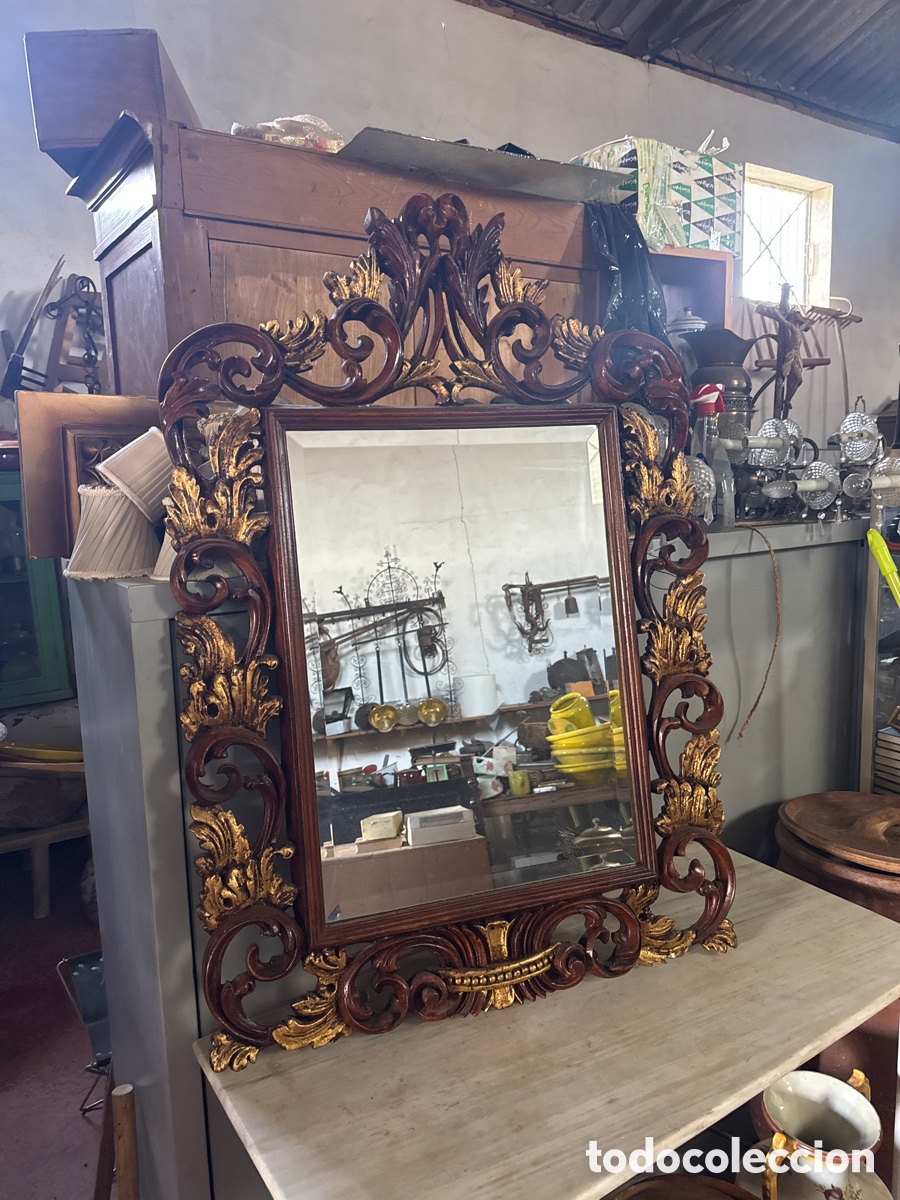 Antig&uuml;edades: Espejo de madera antiguo con policromia - Foto 1