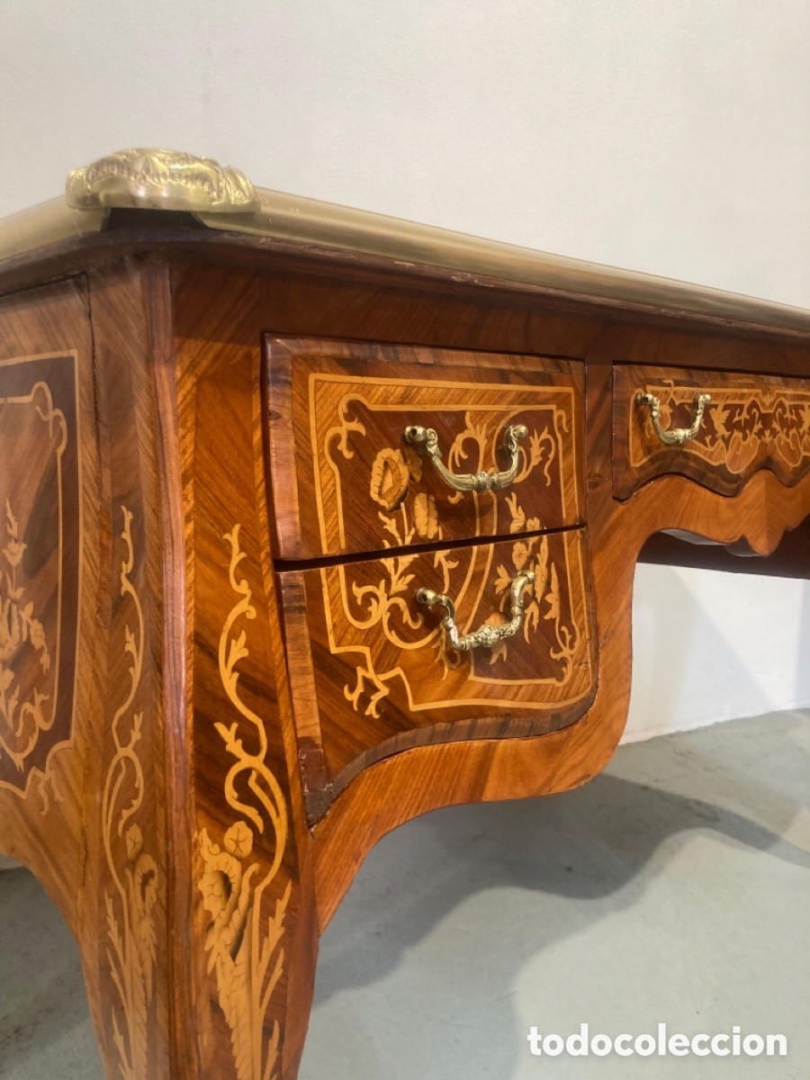 Antig&uuml;edades: Mesa antigua marqueter&iacute;a y bronces - Foto 6