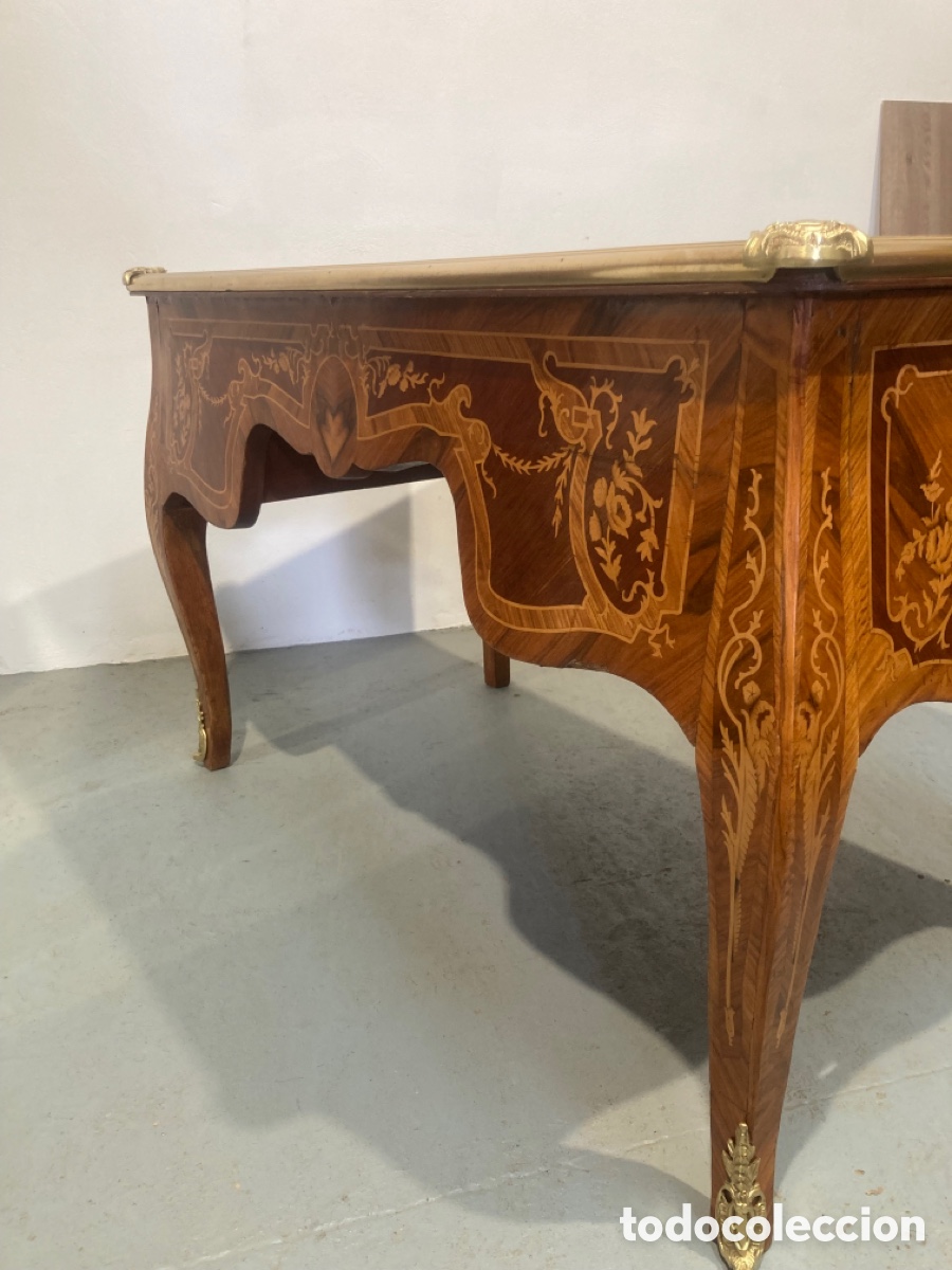 Antig&uuml;edades: Mesa antigua marqueter&iacute;a y bronces - Foto 17