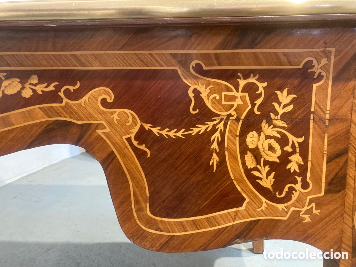 Antig&uuml;edades: Mesa antigua marqueter&iacute;a y bronces - Foto 21