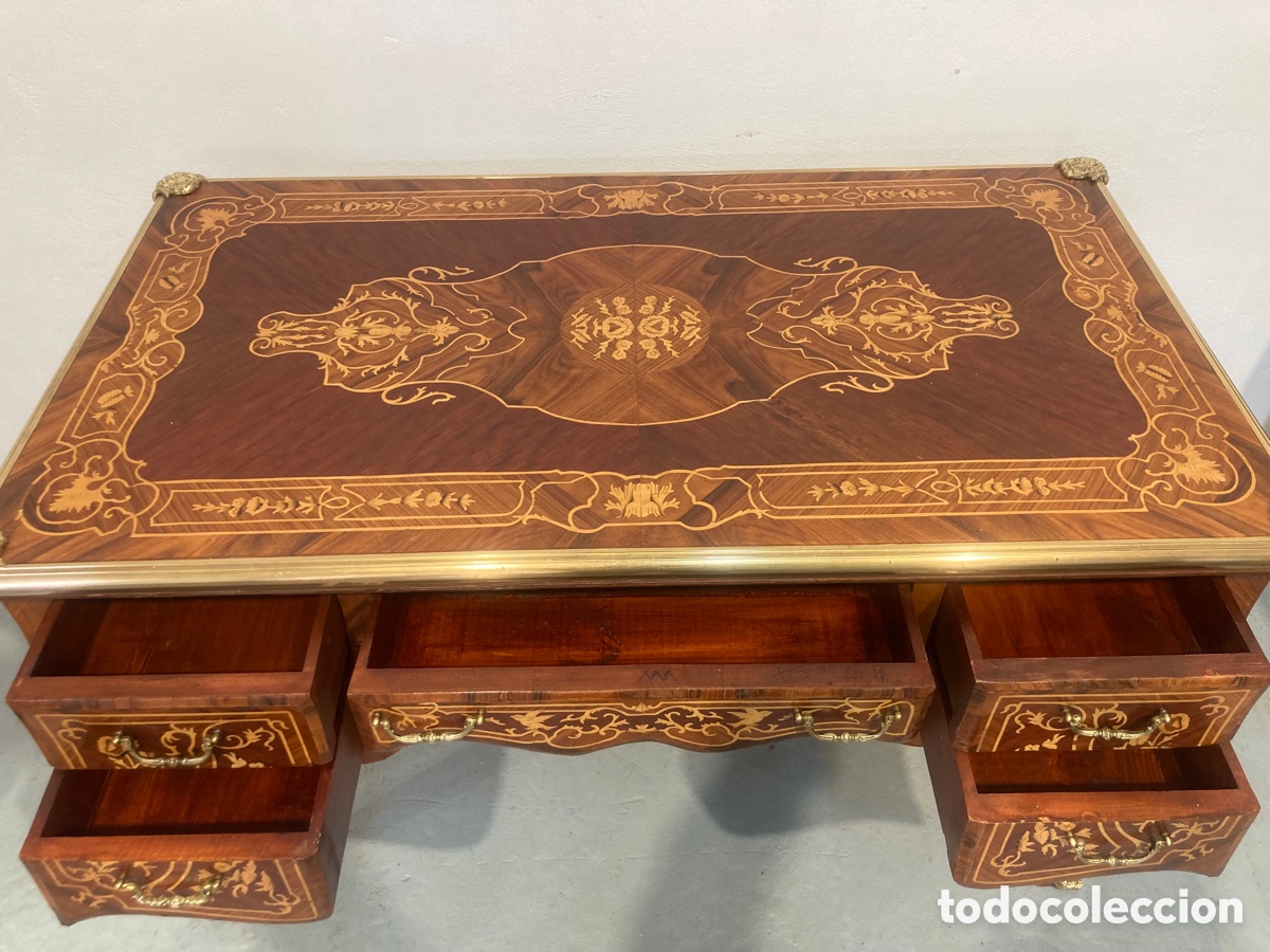 Antig&uuml;edades: Mesa antigua marqueter&iacute;a y bronces - Foto 24