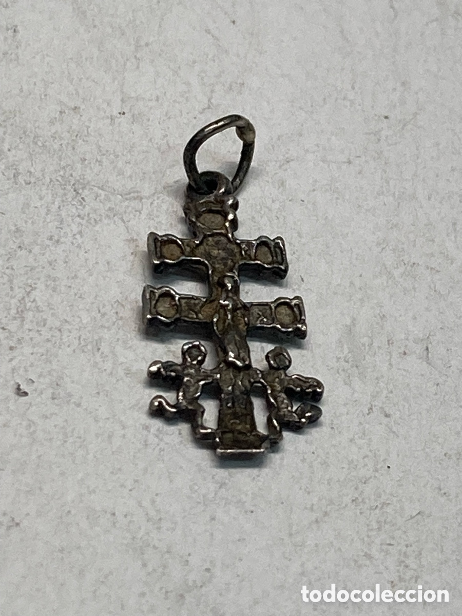 Antig&uuml;edades: Cruz de plata religiosa CC145 - Foto 1