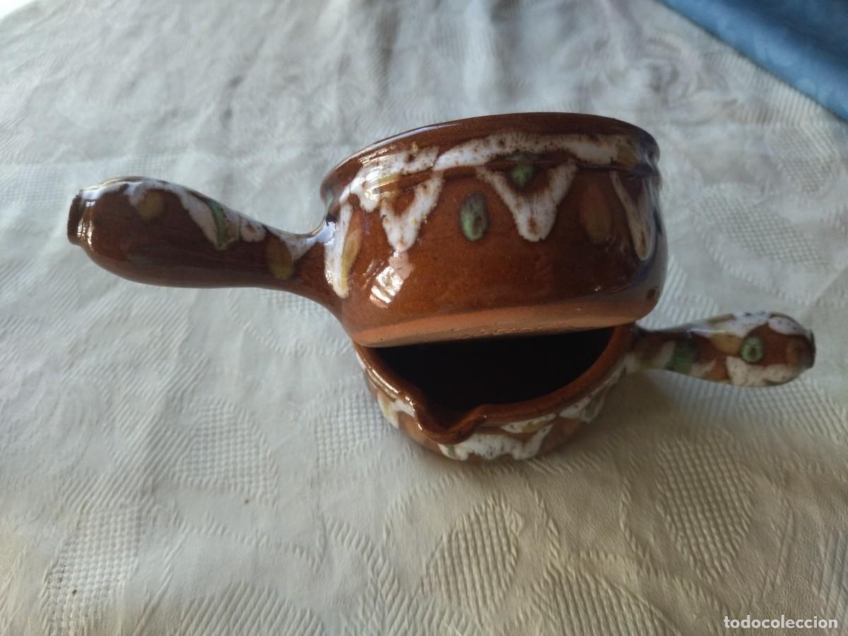Antig&uuml;edades: Lote de 2 cazuelitas de gres con mango, Gres pot Digoin France - Foto 6