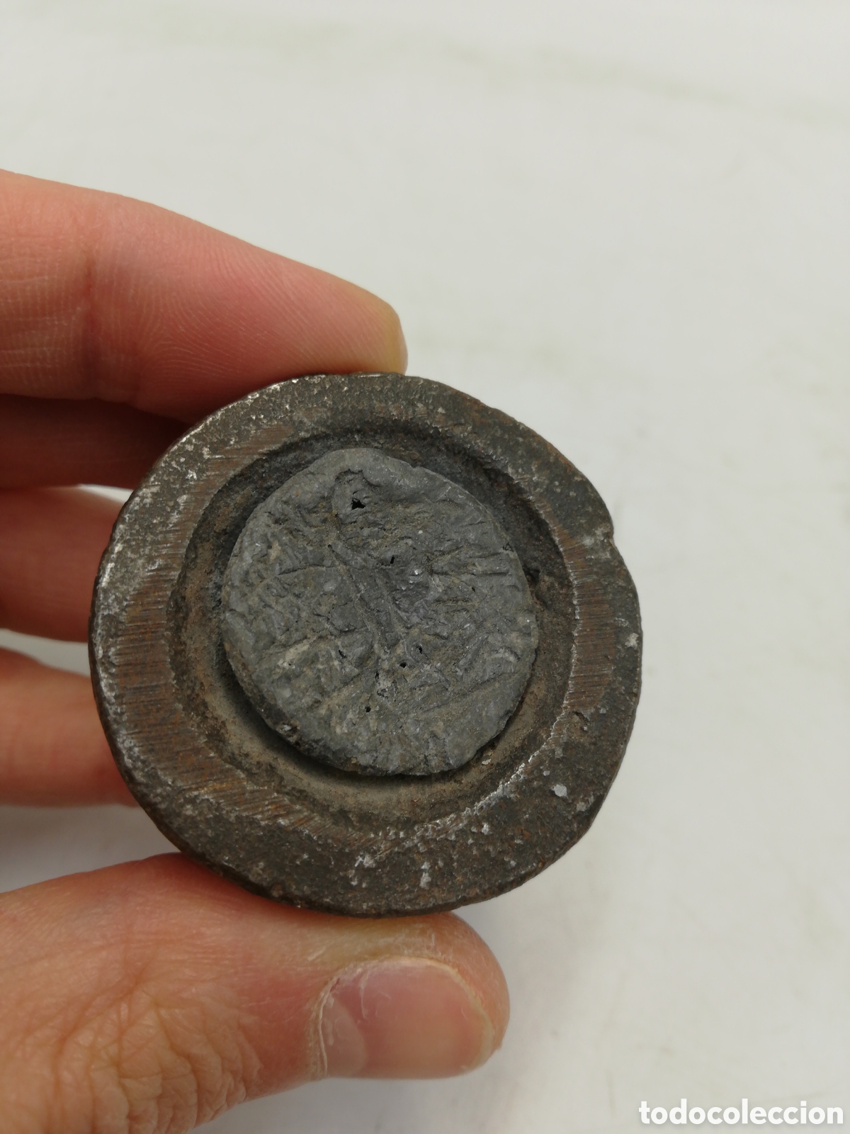 Antig&uuml;edades: Lote de 3 pesas de hierro. - Foto 7