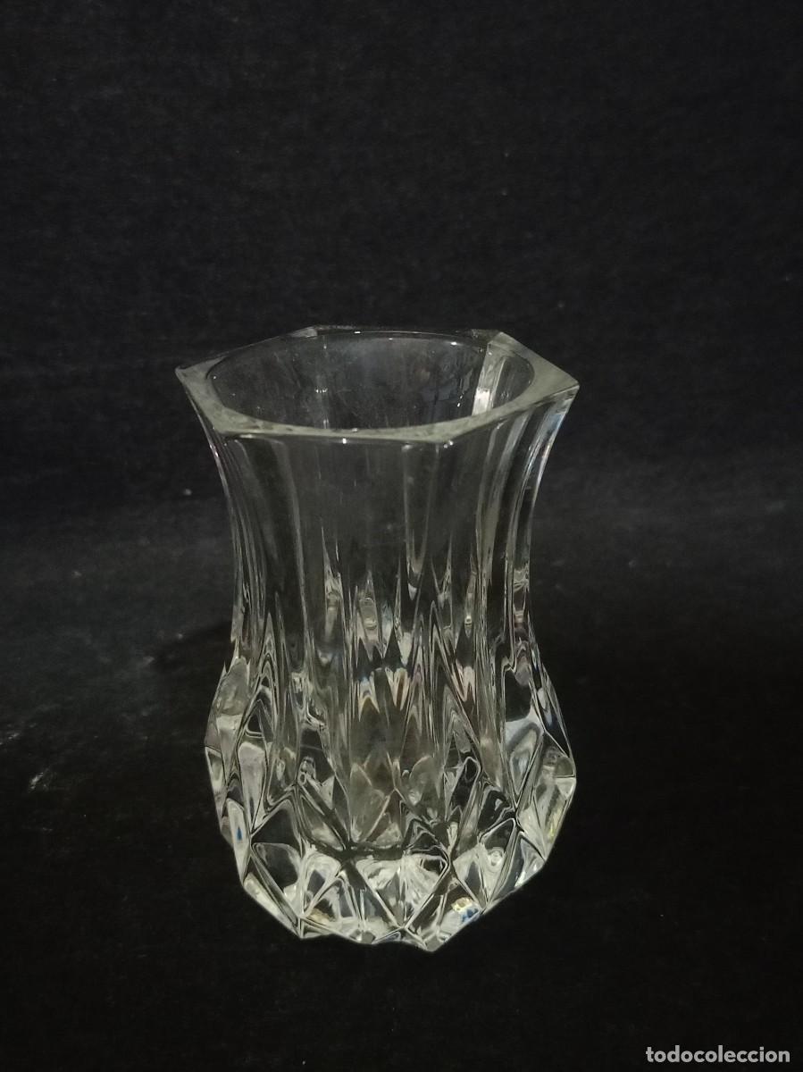 Antiguidades: vasito de cristal antiguo