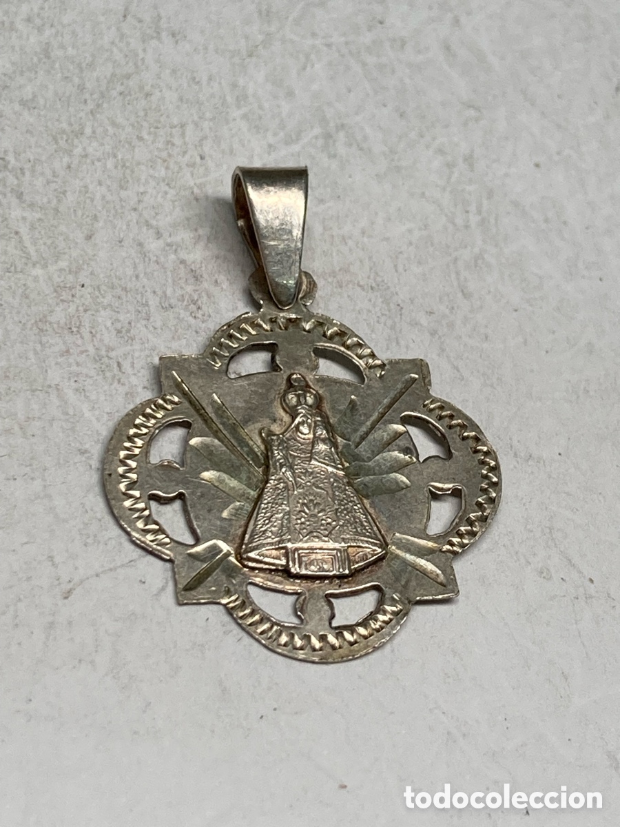 Antig&uuml;edades: Medalla de plata religiosa C329 - Foto 1