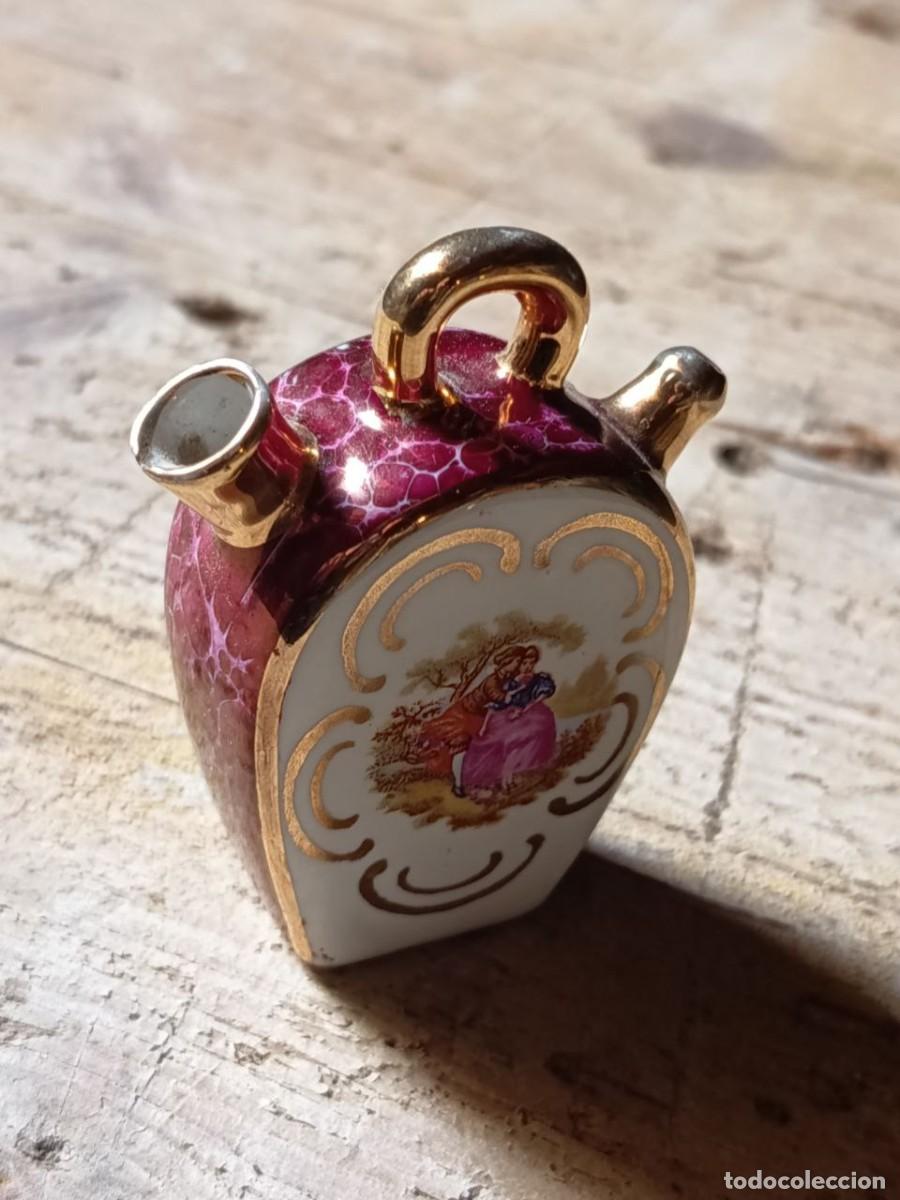 Antig&uuml;edades: Botijo de porcelana de Limoges - Foto 2