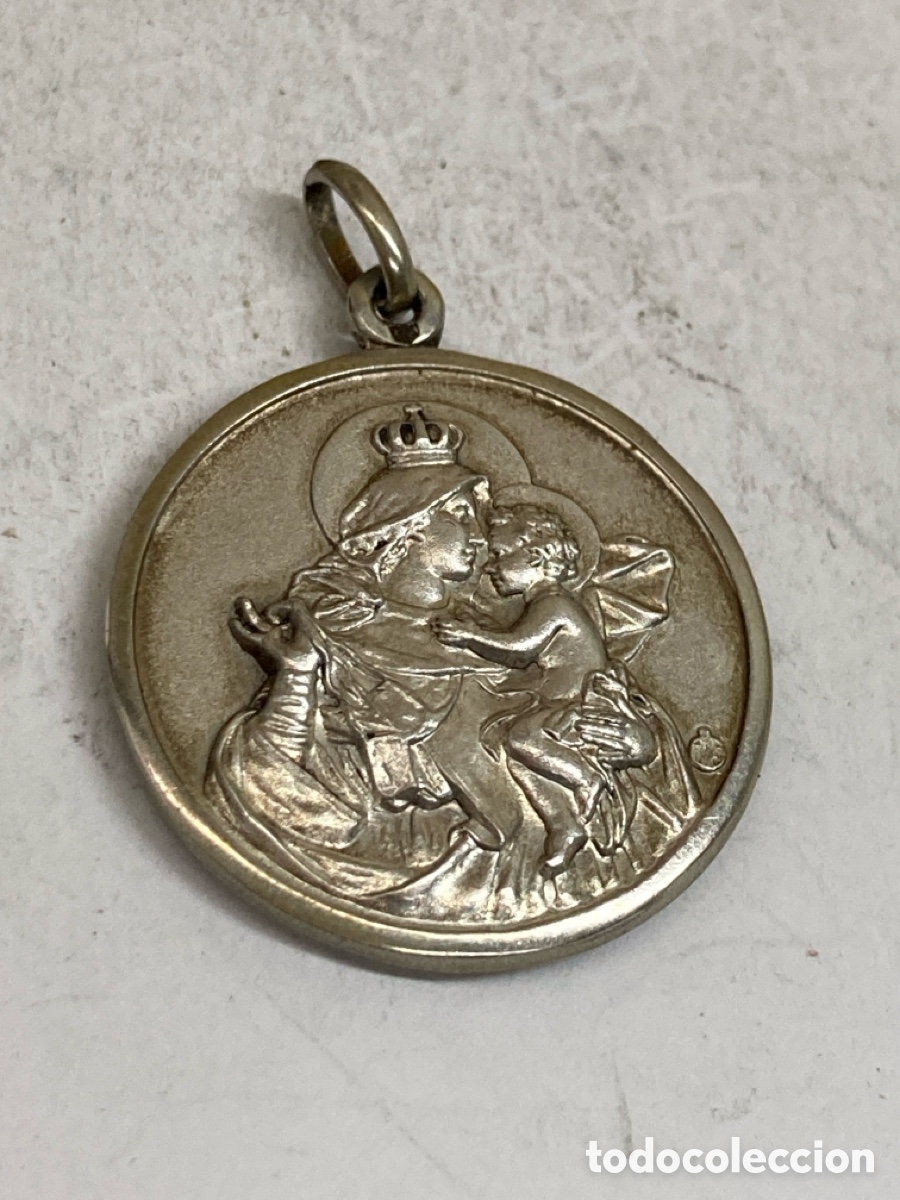 Antig&uuml;edades: Medalla de plata religiosa C329 - Foto 2