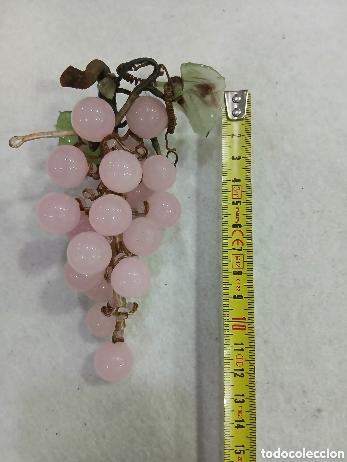 Antig&uuml;edades: Racimo de uvas en piedra. (L126) - Foto 2