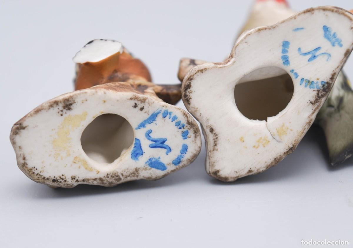 Antig&uuml;edades: Capodimonte - Figuras de aves de porcelana biscuit - Foto 11