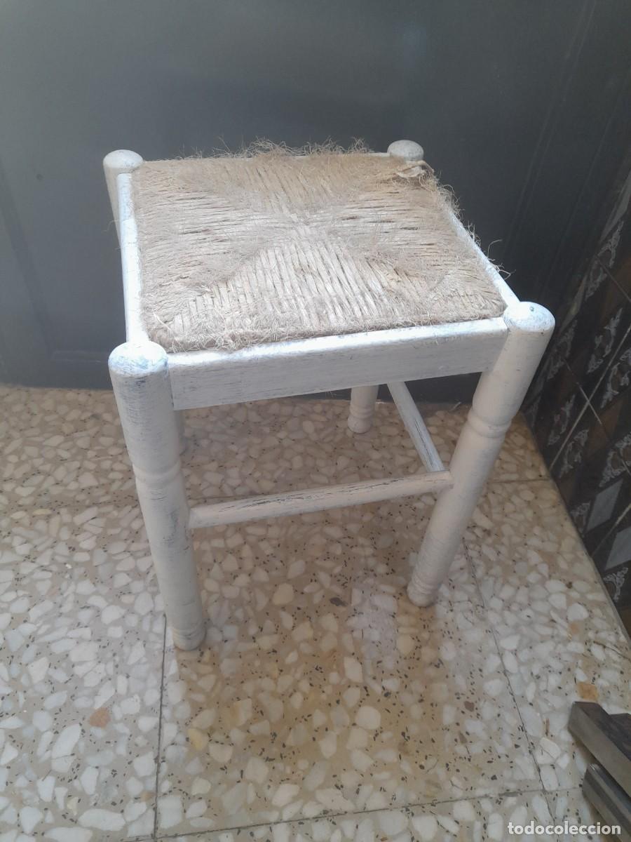 Antig&uuml;edades: Taburete silla de madera y anea para restaurar - Foto 2