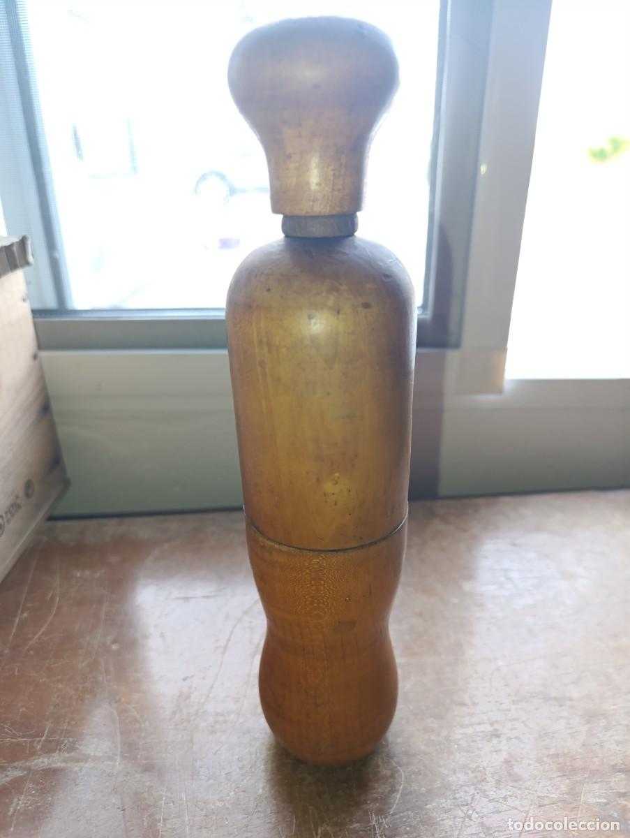 Antig&uuml;edades: Antiguo encorchador de madera - Foto 7