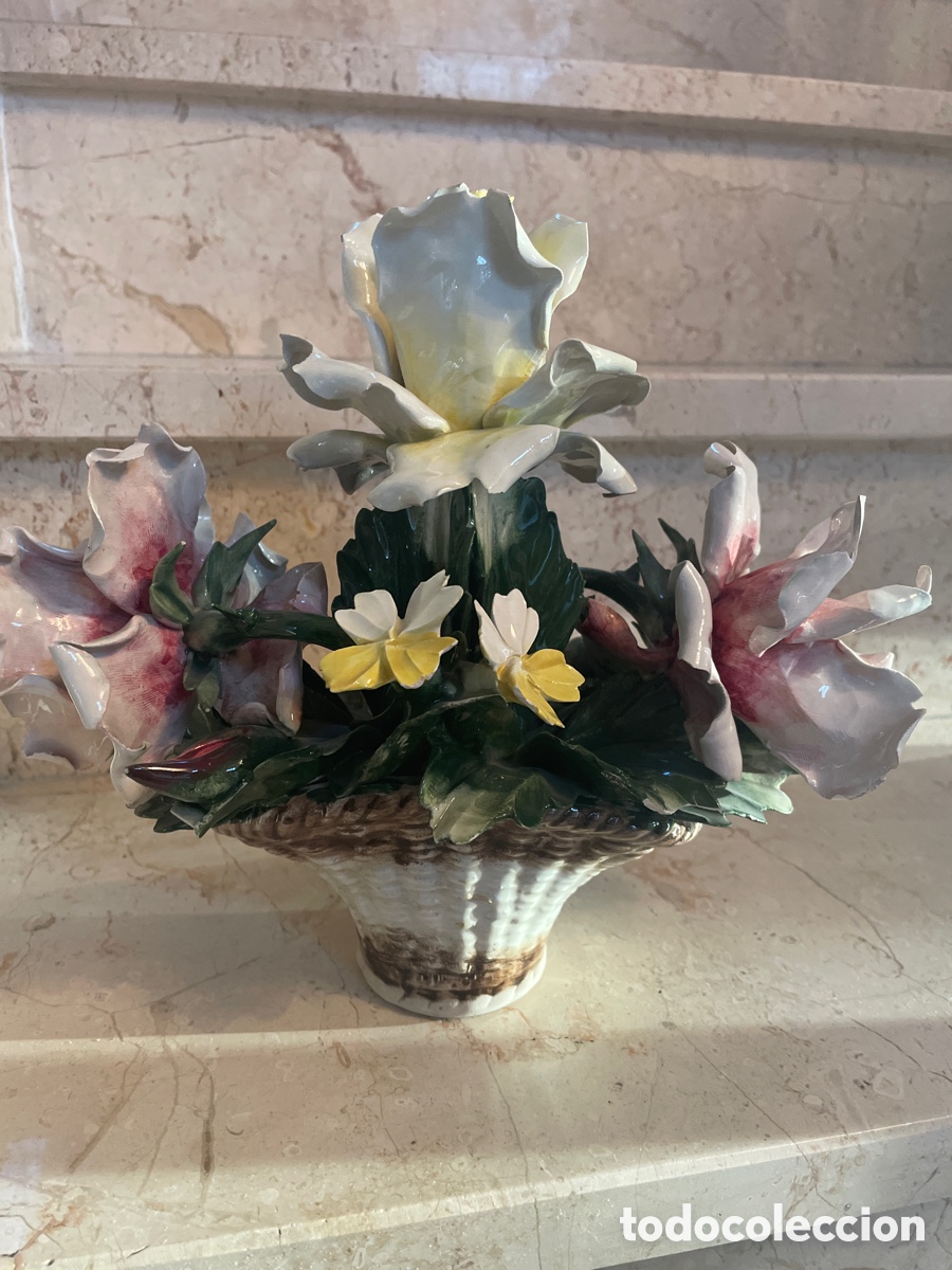 Antig&uuml;edades: Centro floral Capodimonte - Foto 3