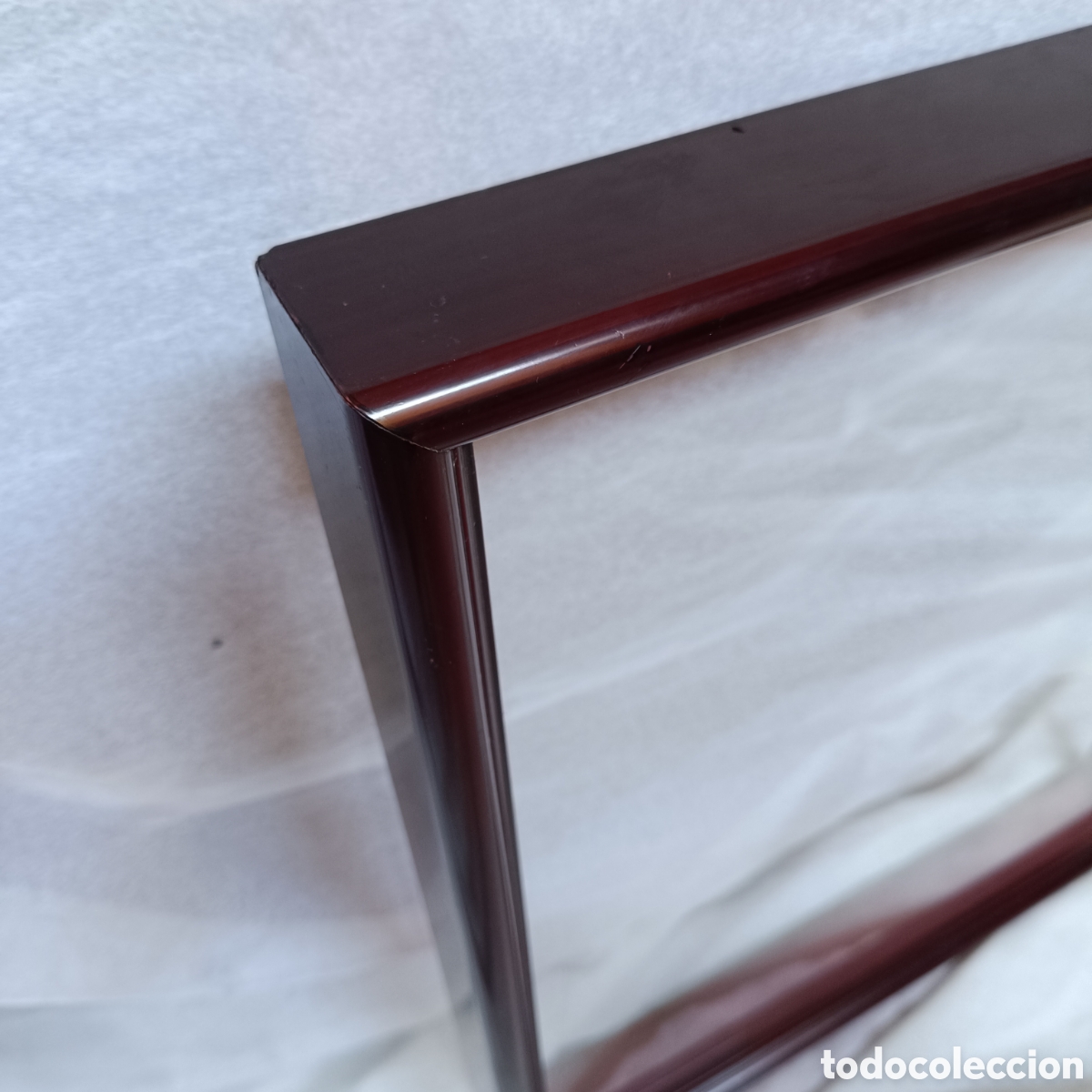 Antig&uuml;edades: Marco vitrina de madera color caoba - Foto 6