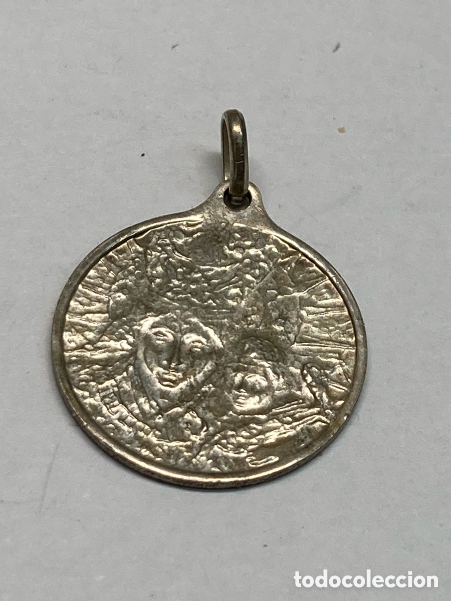 Antig&uuml;edades: Medalla de plata religiosa C331 - Foto 1