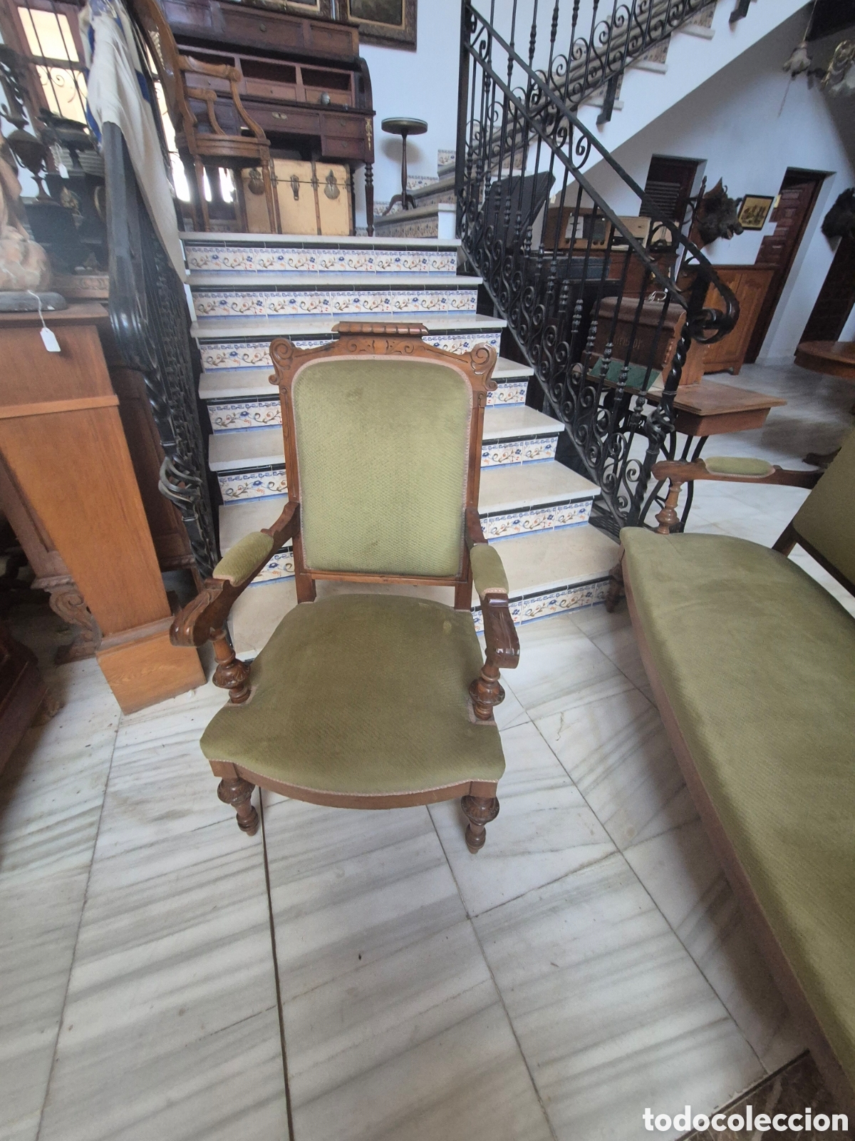 Antig&uuml;edades: Conjunto de sillas y sillones - Foto 3