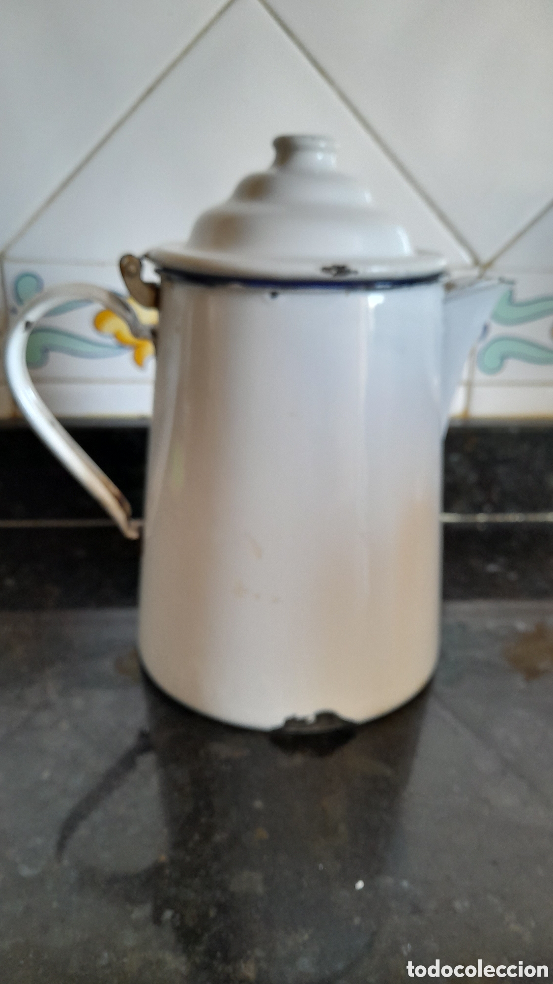 Antig&uuml;edades: Cafetera antigua de porcelana - Foto 2