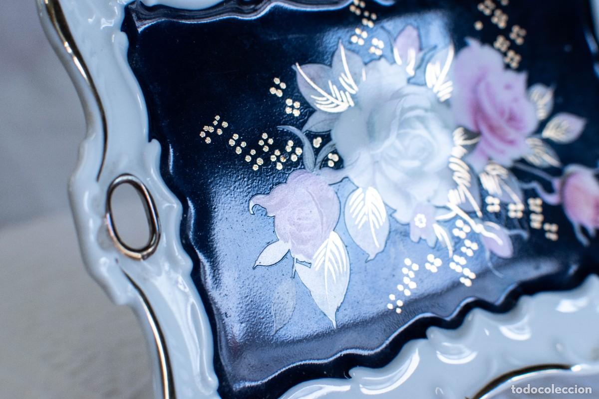 Antig&uuml;edades: Bandeja de porcelana Cape&aacute;ns - Foto 4