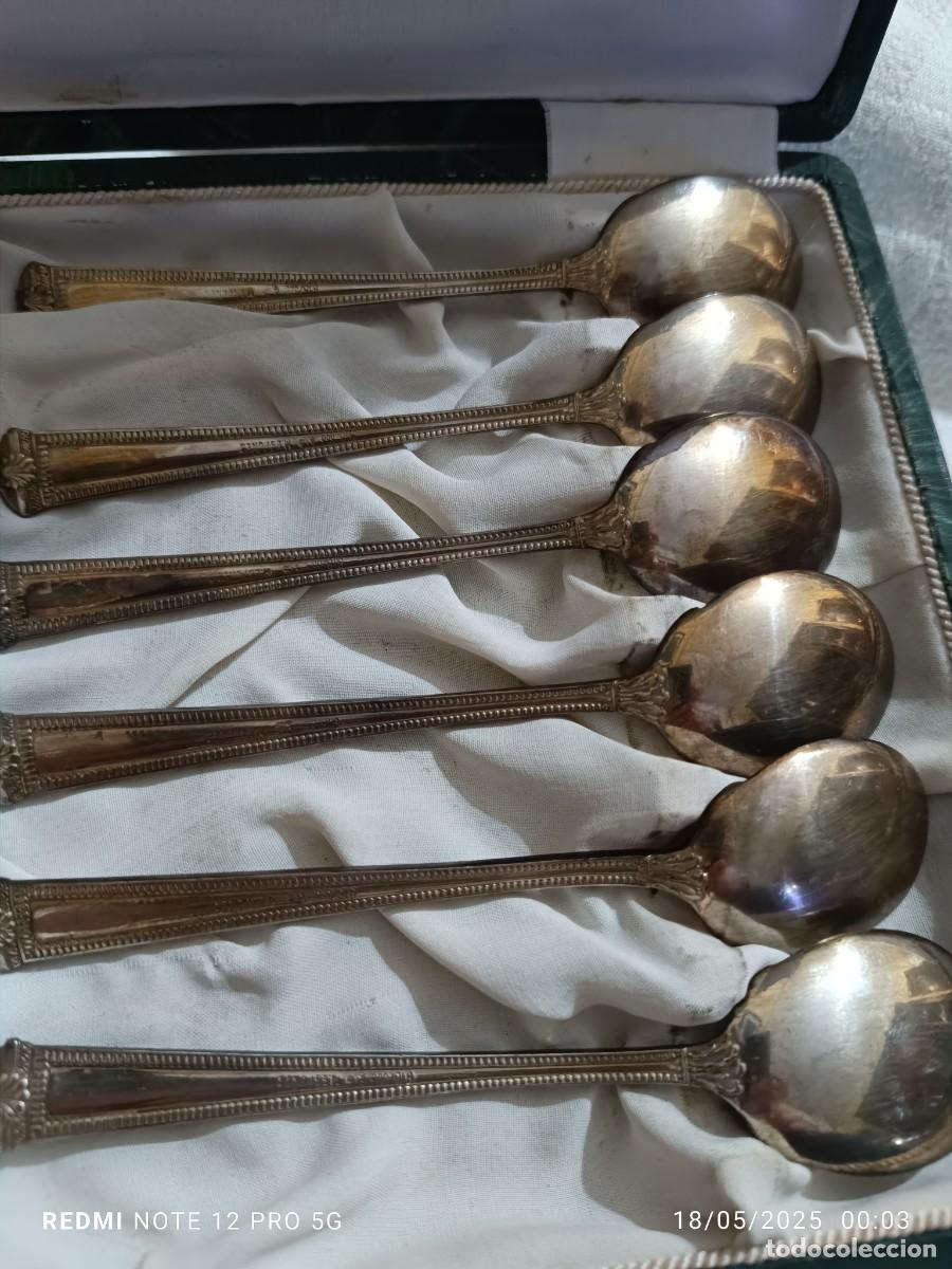 Antig&uuml;edades: Cucharillas de postre - Foto 2