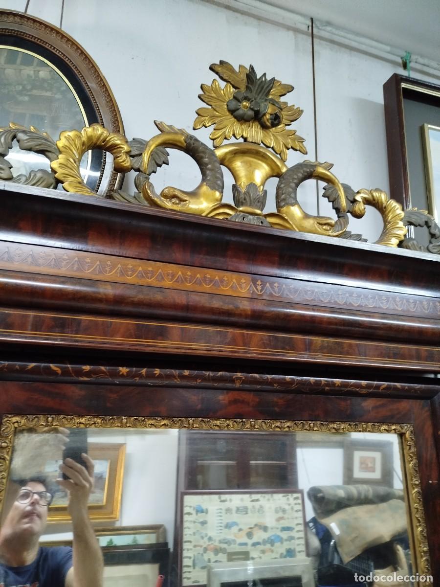 Antig&uuml;edades: Consola fernandina con marqueter&iacute;a - Foto 6