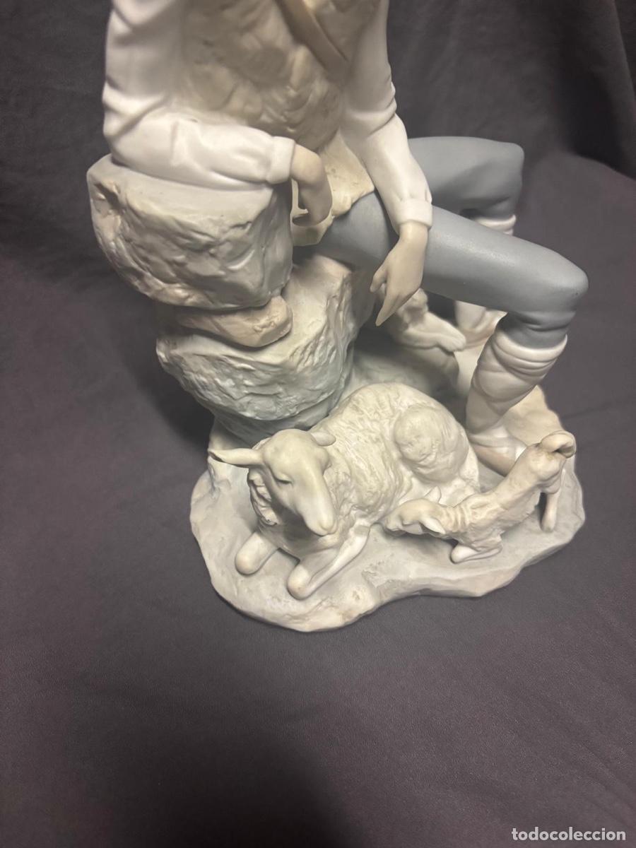 Antig&uuml;edades: Figura Lladr&oacute; El pastor - Foto 6