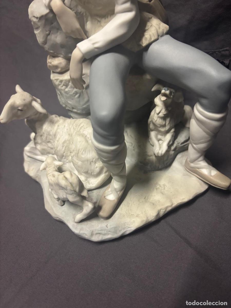Antig&uuml;edades: Figura Lladr&oacute; El pastor - Foto 10